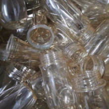  聯(lián)興塑料制品廠 主營 奶瓶 輔助用品及配件